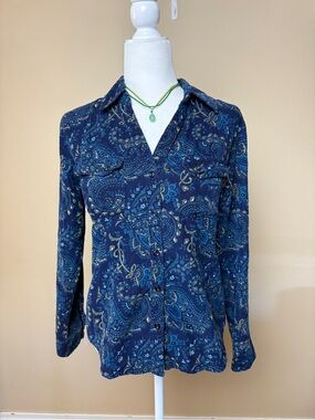 Krazy Kat blue paisley corduroy button up Size small
